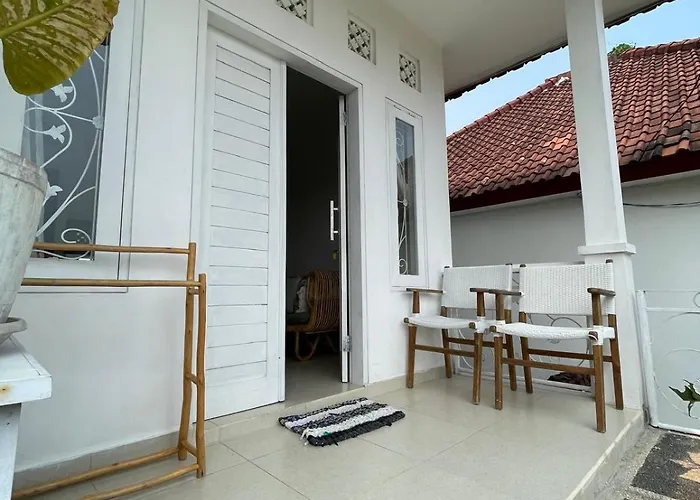 Padang Padang * ウルワツ